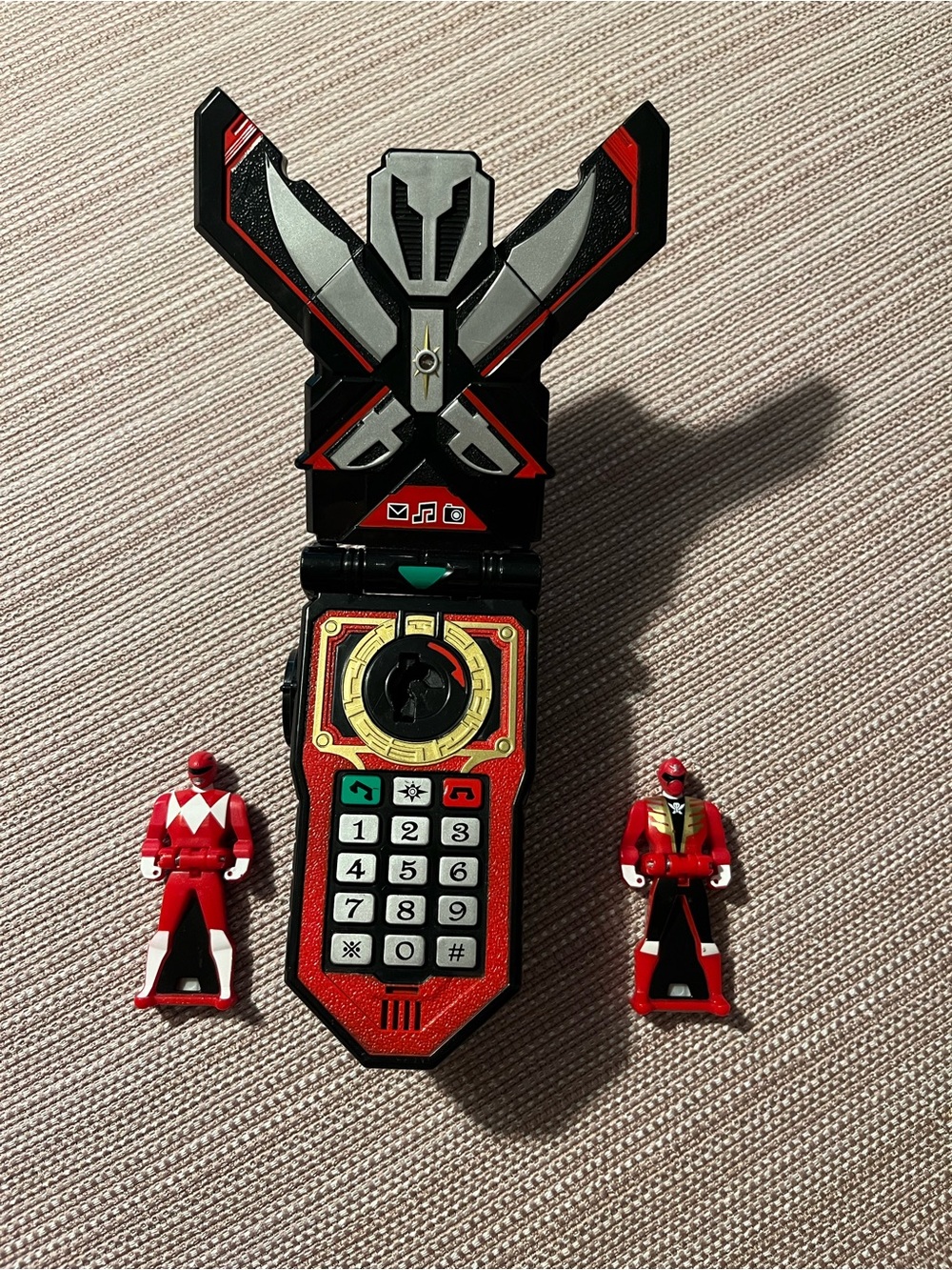 Power Rangers Super Megaforce Deluxe Legendary Morpher With 2 Keys